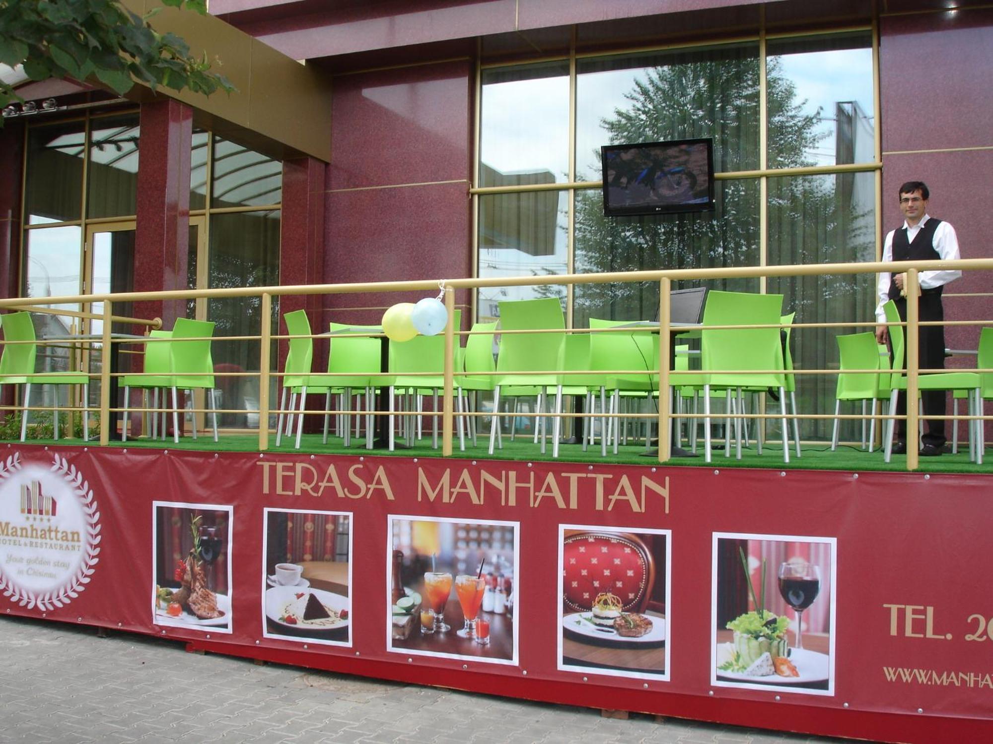 Manhattan Hotel&Restaurant Kischinau Exterior foto
